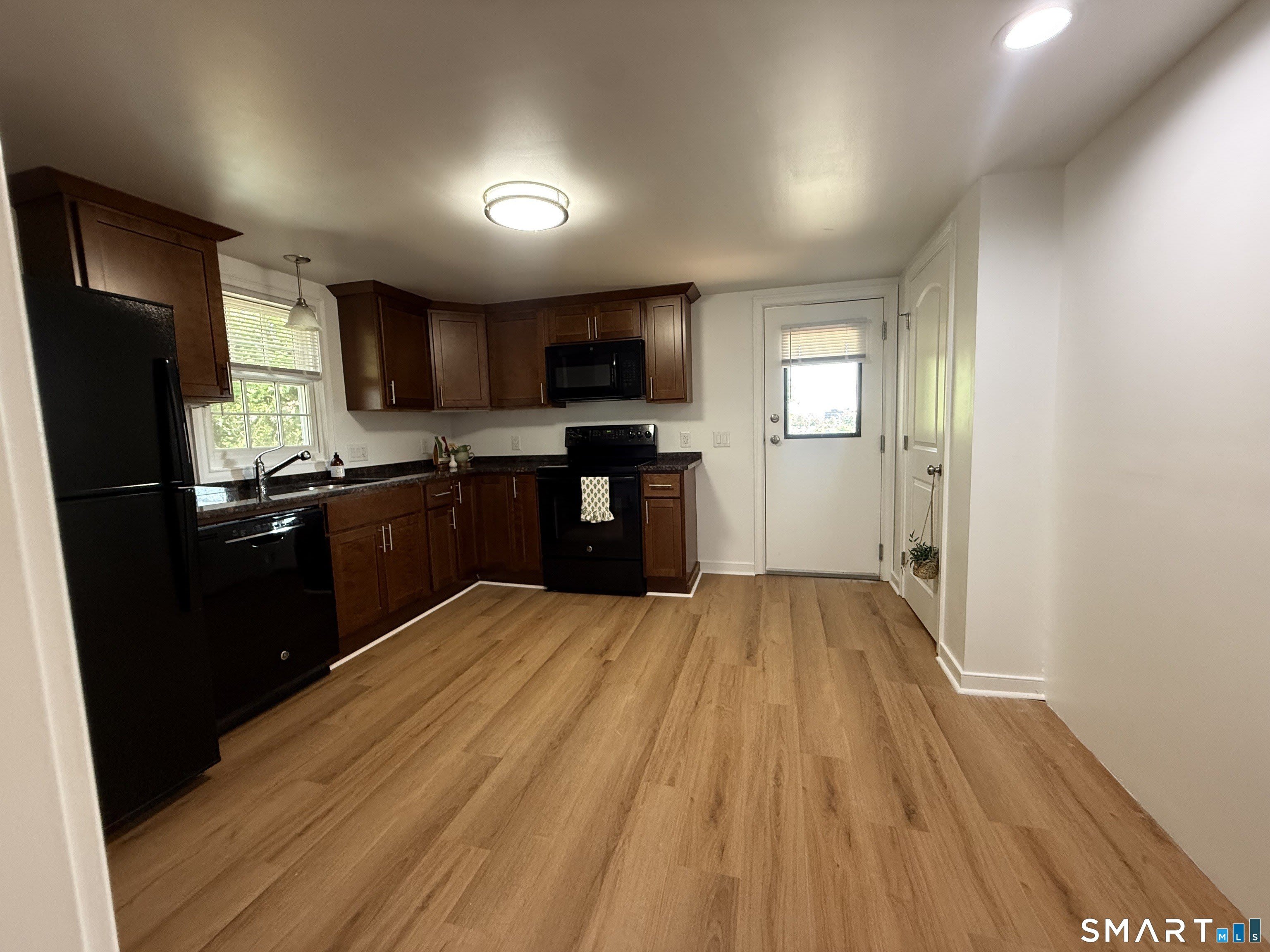 9 Brewer Street – photo 1