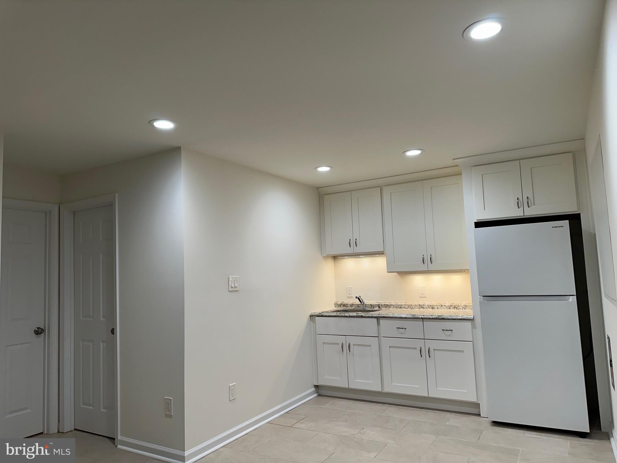 43397 CLOVERKNOLL Court – photo 1 of 13