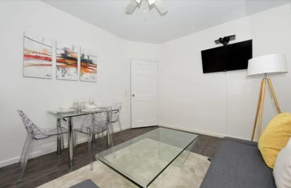 472 9Th Ave – photo 1