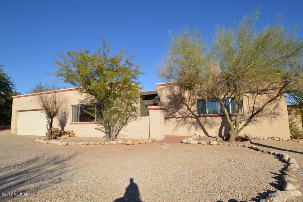 5050 N Hillcrest Drive – photo 1