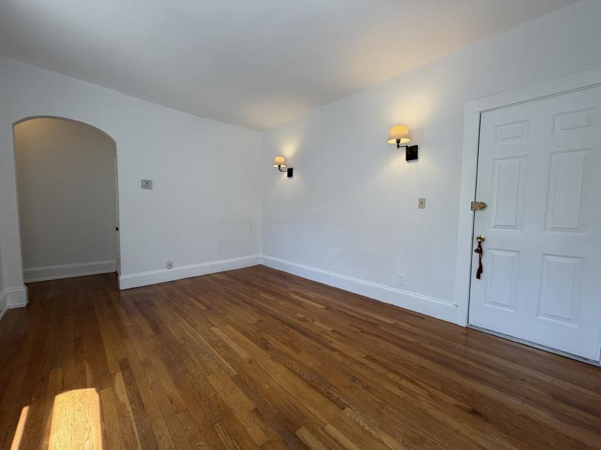 7 Grove St. – photo 1