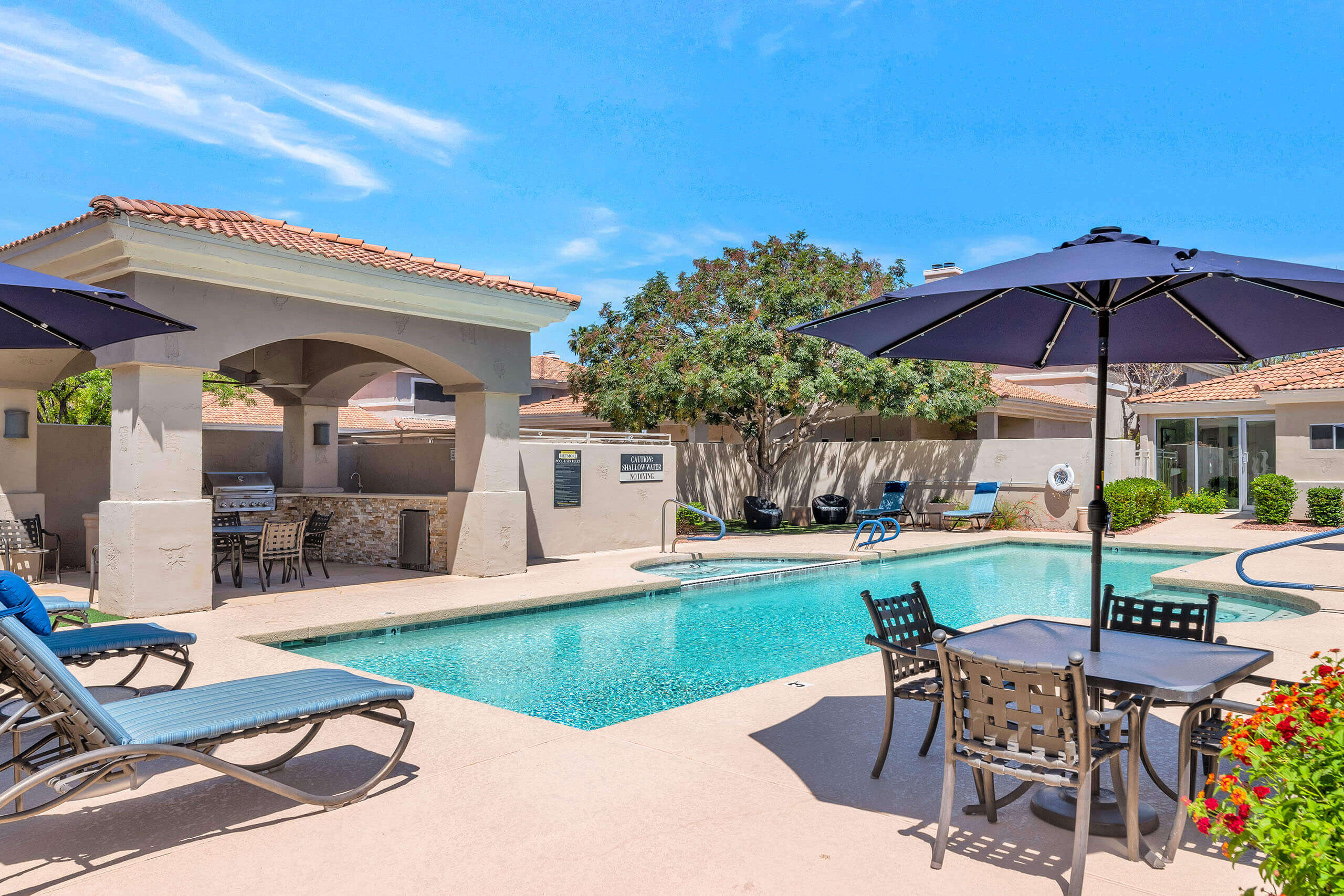 The Townhomes at Biltmore – photo 1