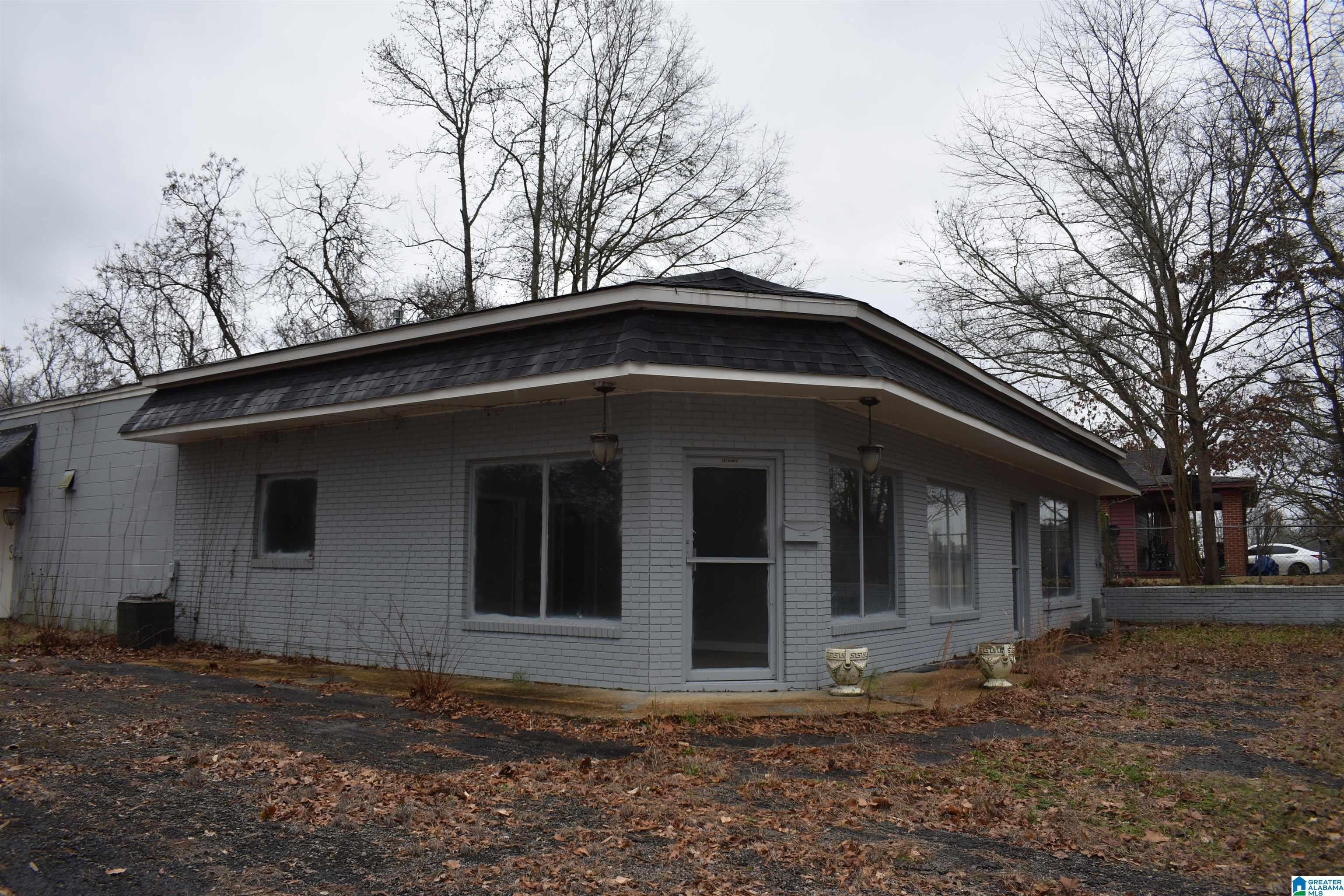 835 S TEMPLE AVENUE – photo 1 of 6