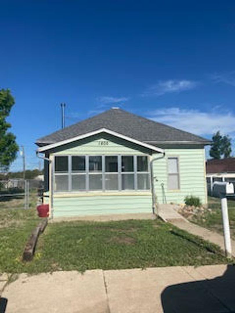 3 Bedroom 1 bath home available soon – photo 1 of 32