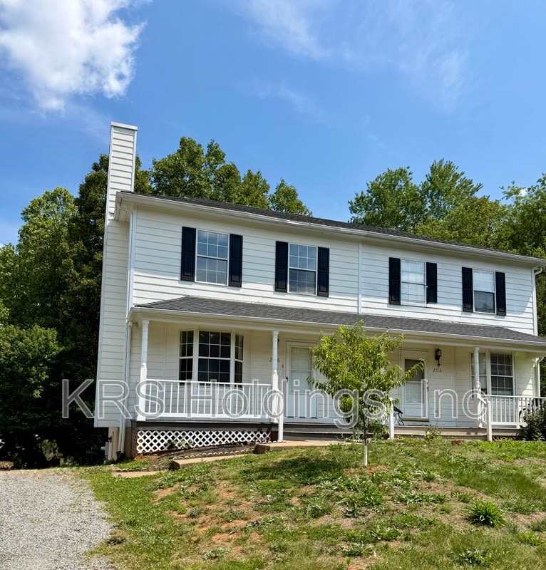 2316 Finch Ct – photo 1 of 13