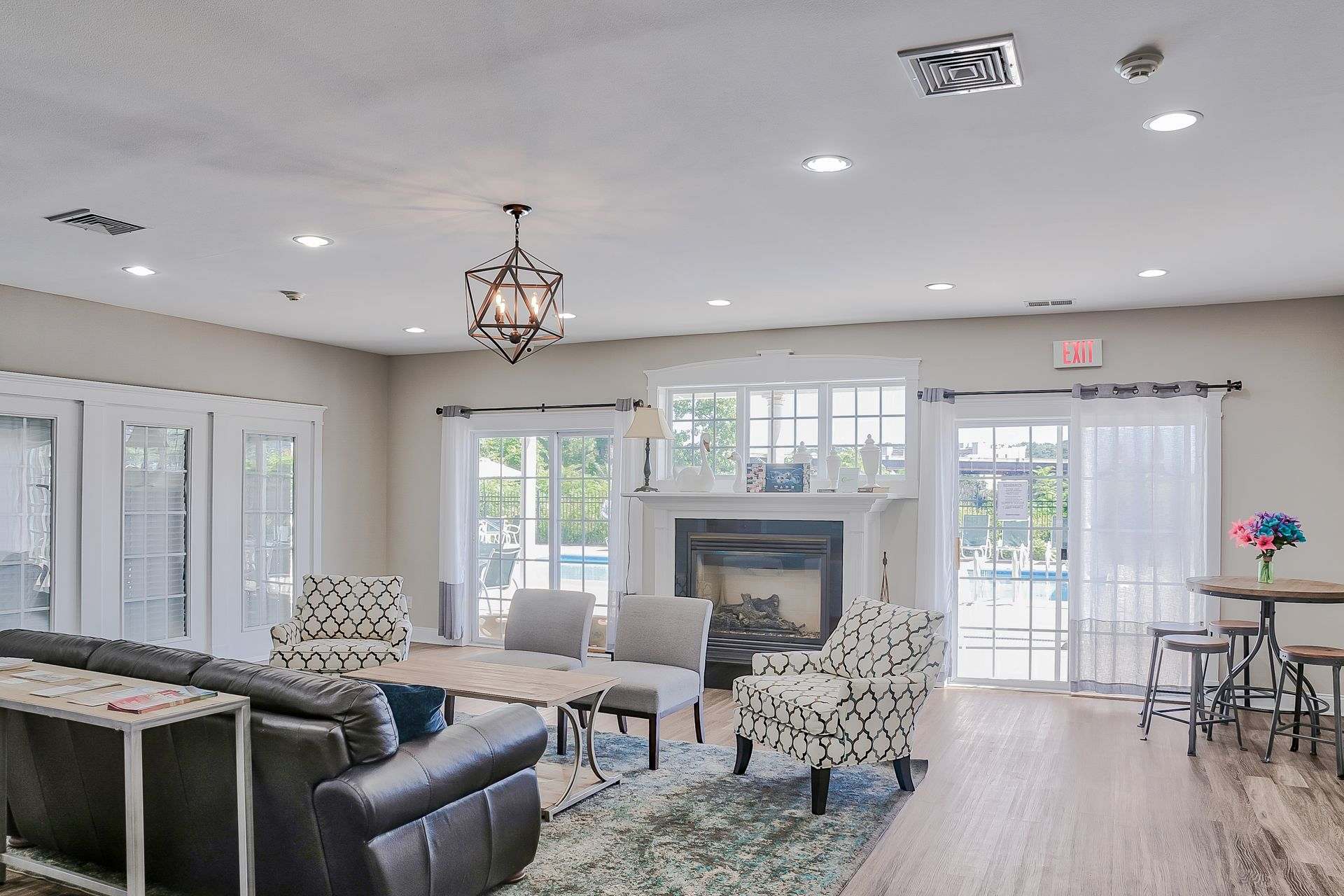 River's Edge Apartments – photo 1 of 14