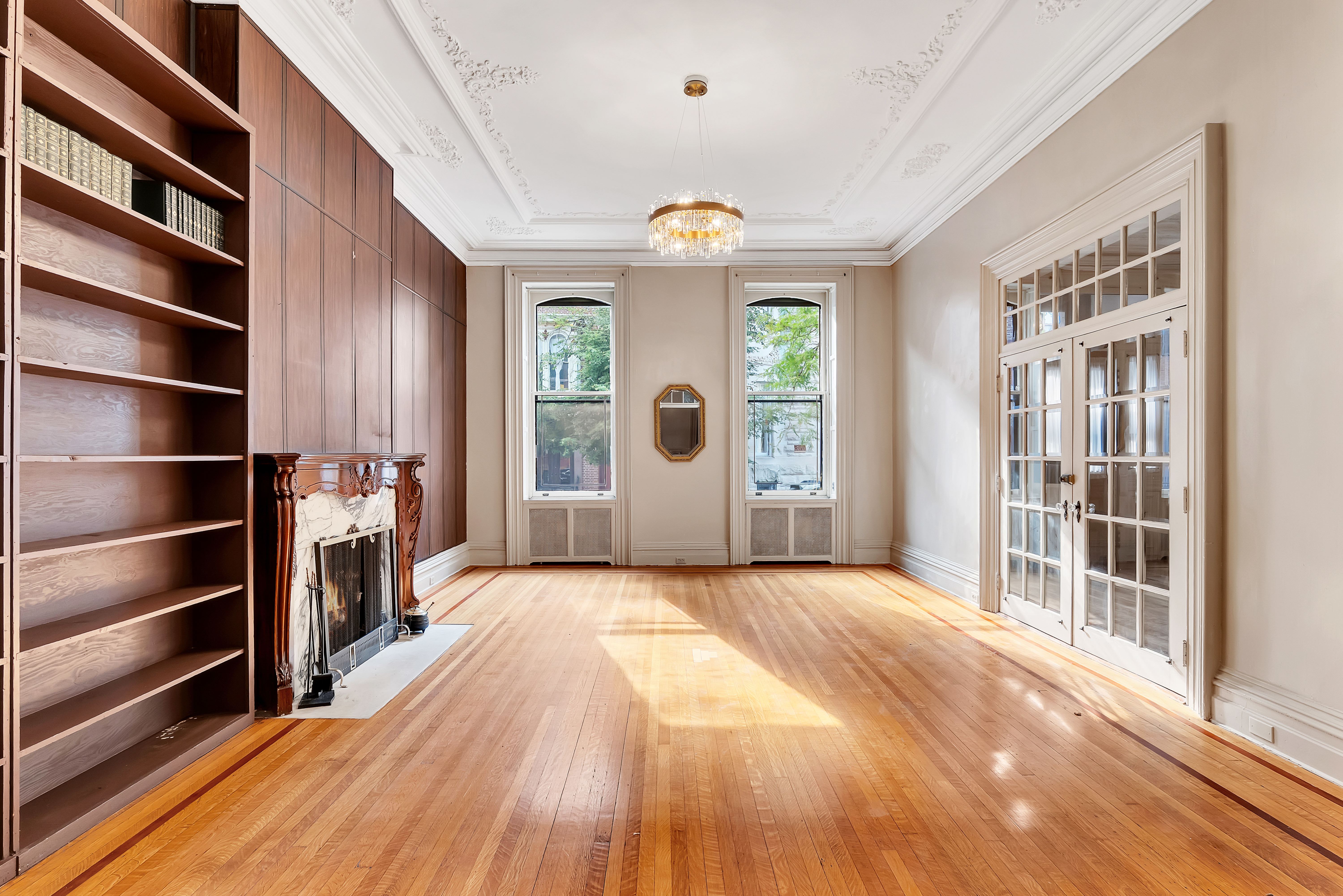 52 2nd St – photo 1