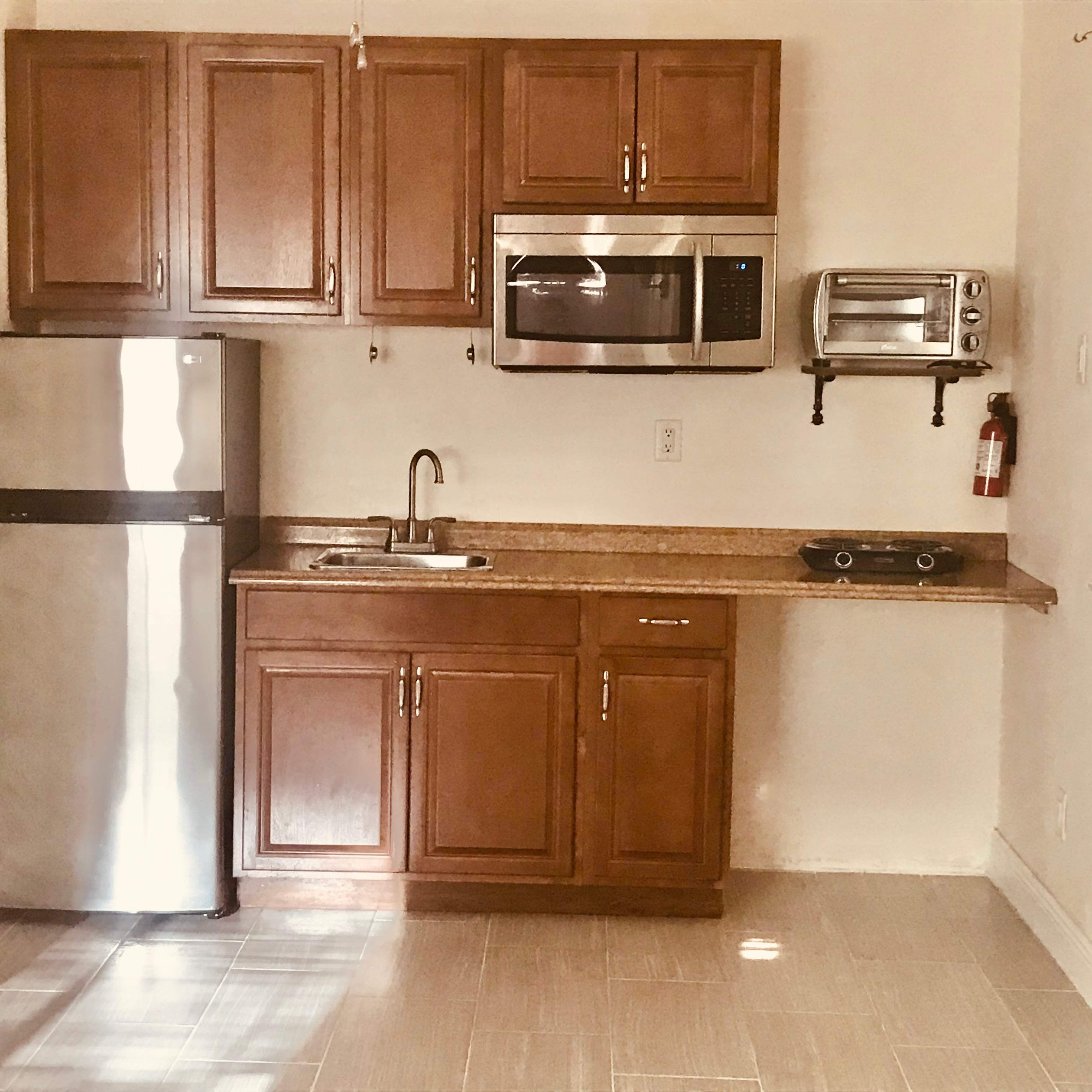 1005 Vine Street – photo 1