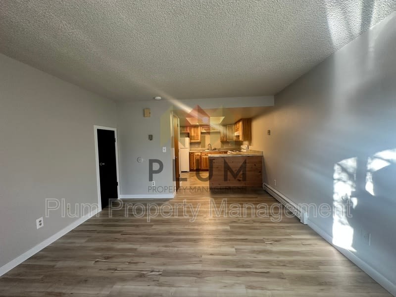 809 Bulwer Street – photo 1 of 86