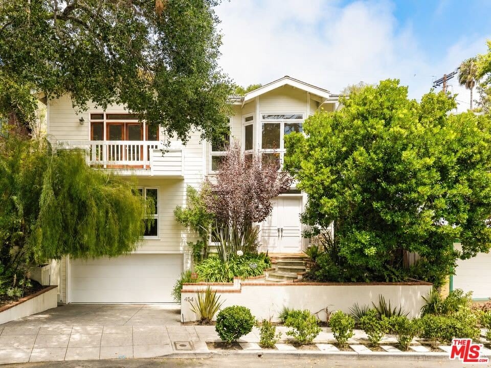454 Sycamore Rd – photo 1