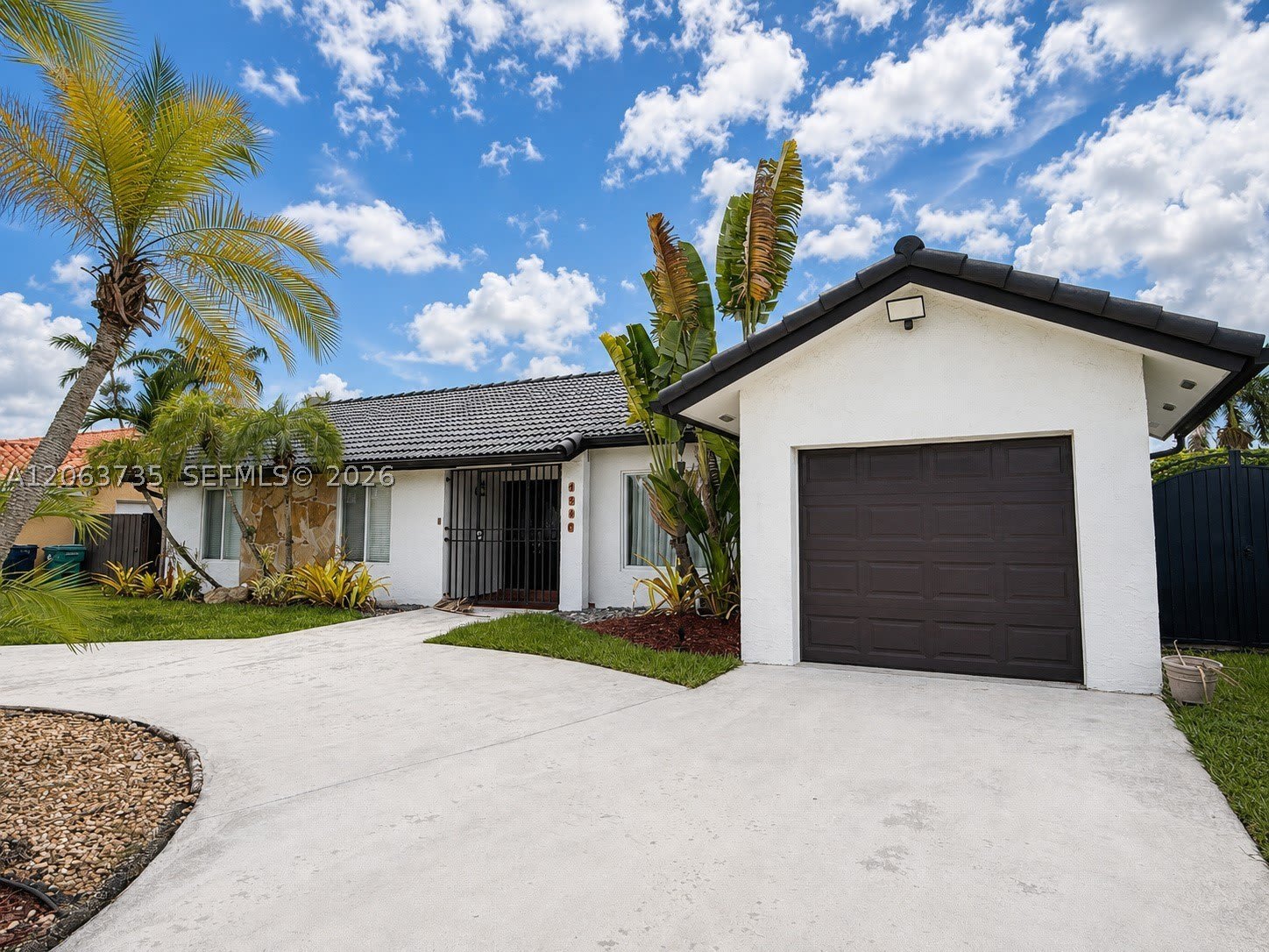4340 SW 146th Ct – photo 1 of 29