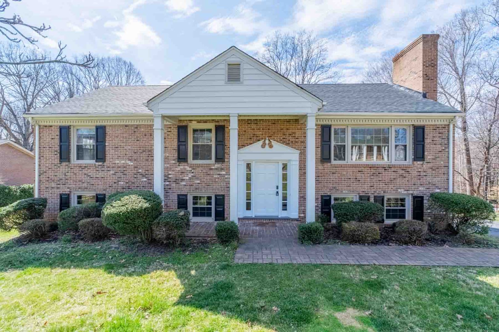 4 Bedroom Home in Lynchburg – photo 1