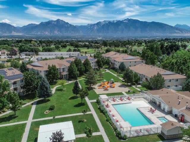 Cascade Springs – photo 1 of 9