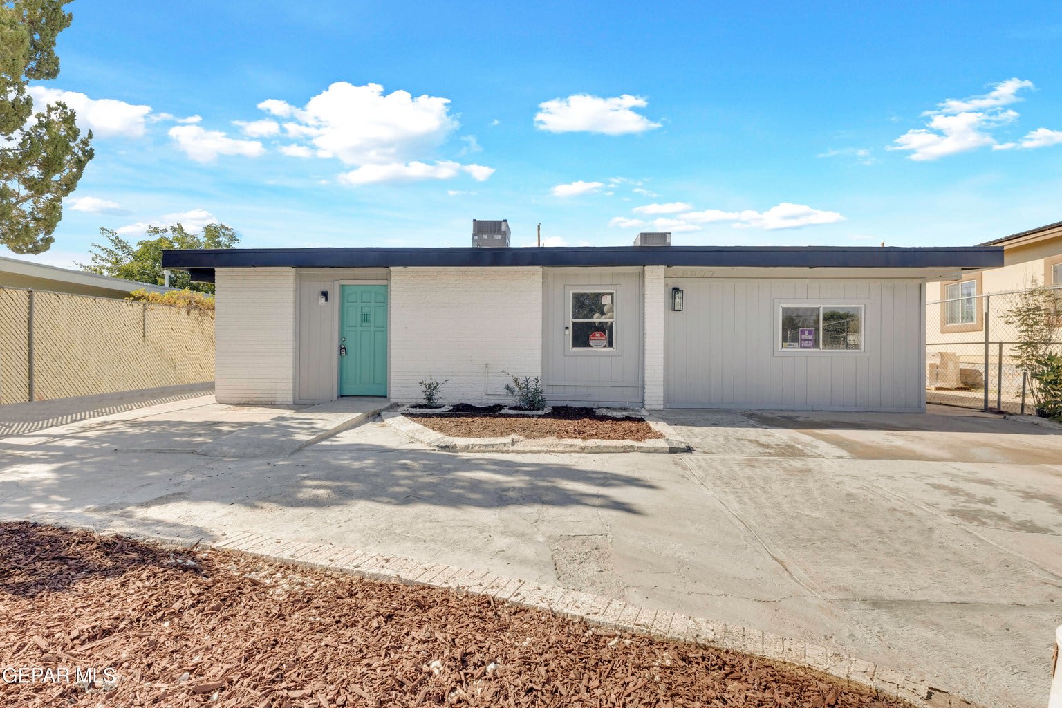 8827 Mount Elbert Drive – photo 1
