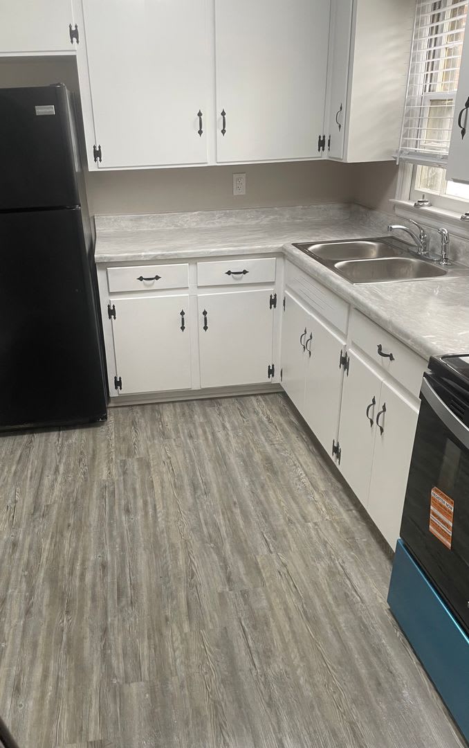 Two Bedroom 1.5 Bath Townhome for Rent – photo 1 of 11