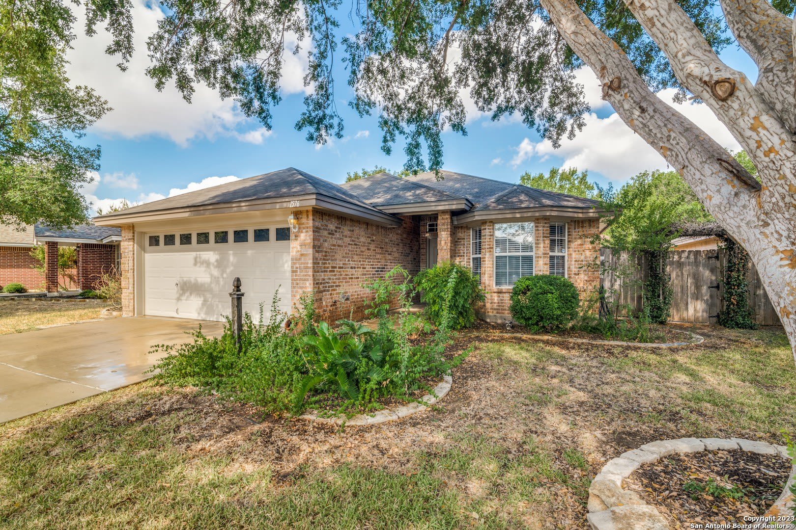 1576 KIMBERLY DAWN DR – photo 1