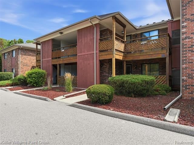 16490 Clarkson Drive – photo 1 of 29