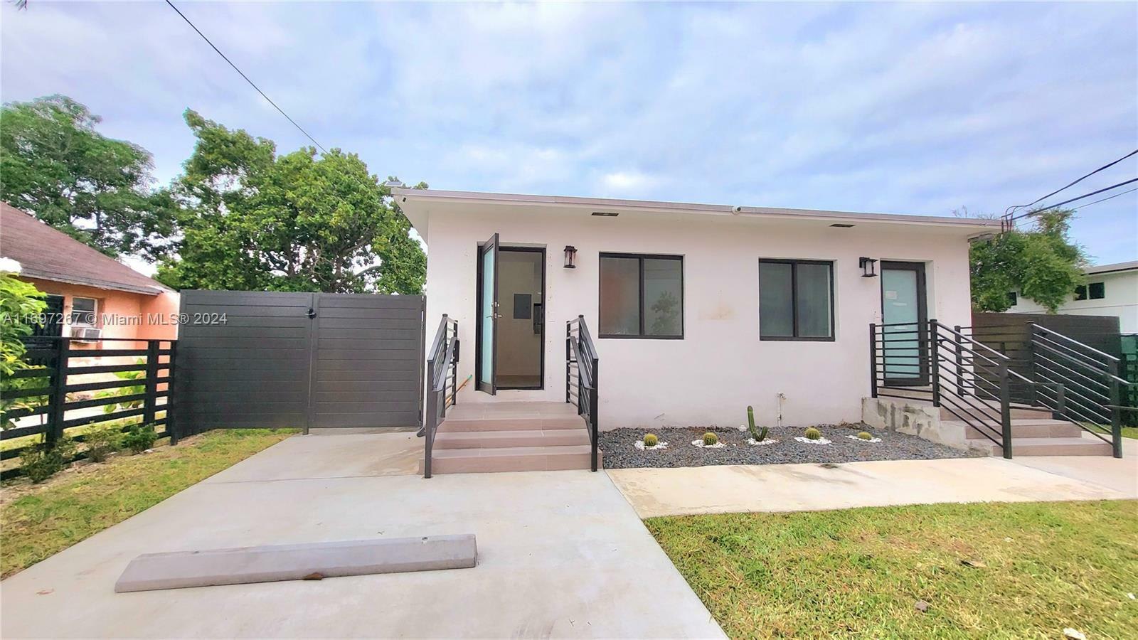 681 Northwest 30th Street – photo 1