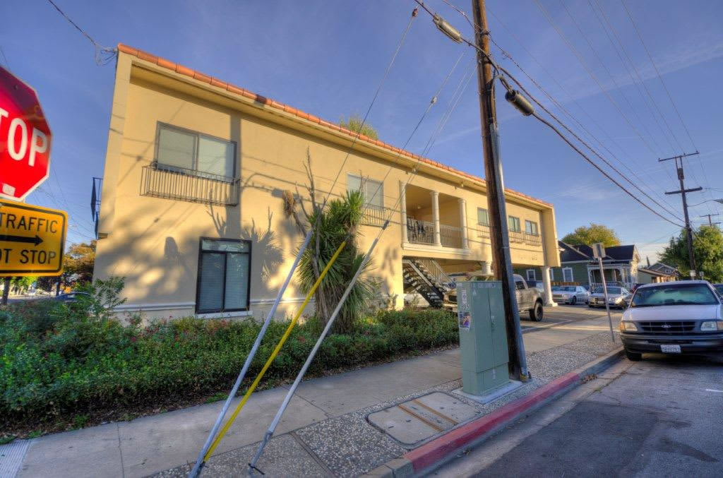 977 Bellomy St – photo 1