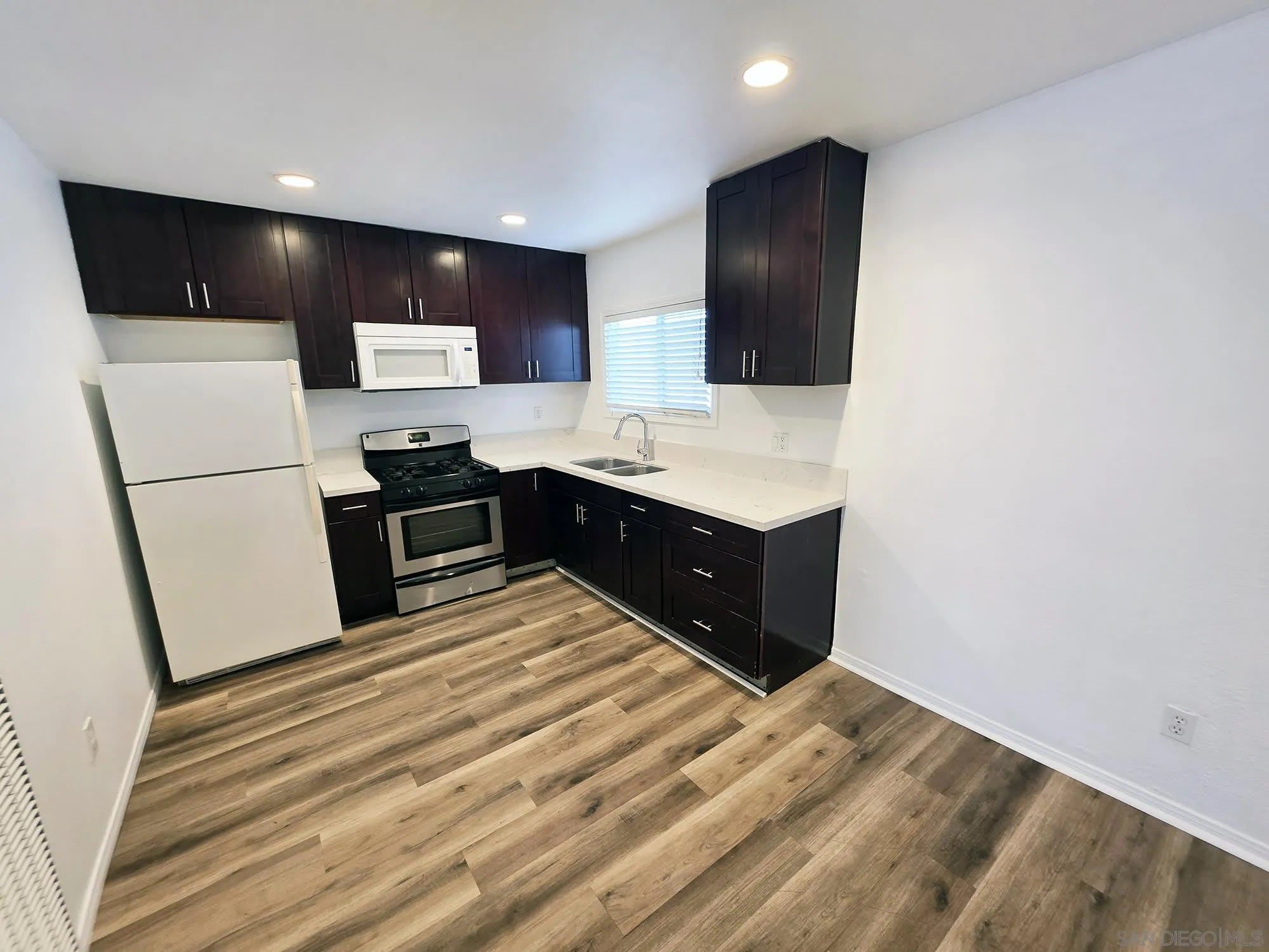 4263 48Th St – photo 1