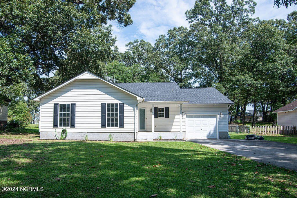 103 Carriage Hills Court – photo 1 of 28