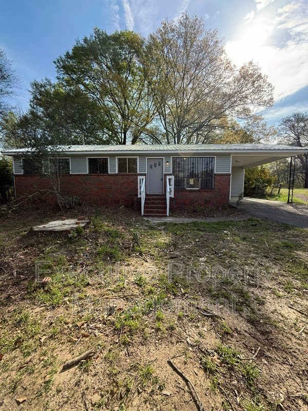 629 Lanett Avenue – photo 1