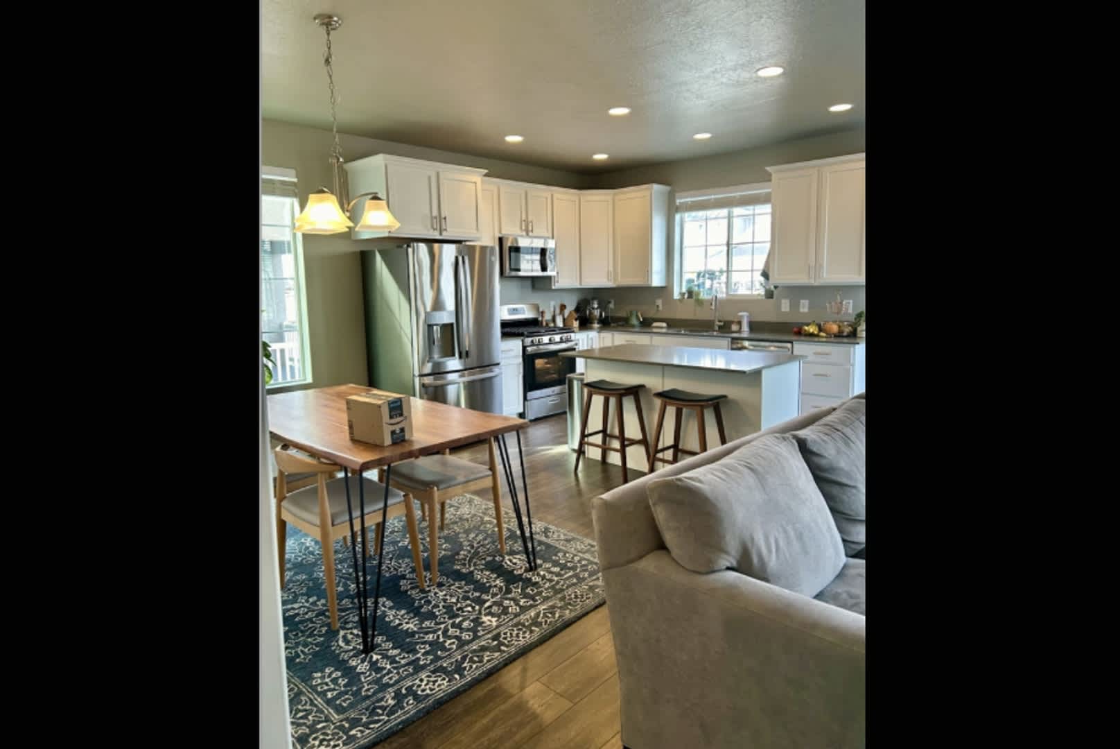 Great Lehi 4 Bedroom Home For Rent! – photo 1