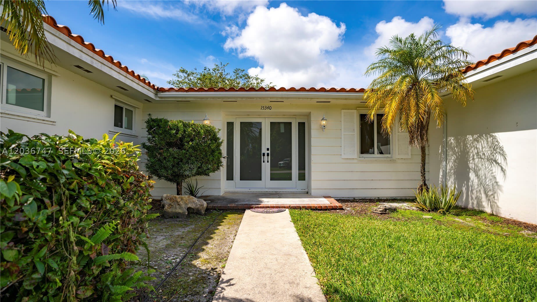 15340 SW 85th Ave – photo 1