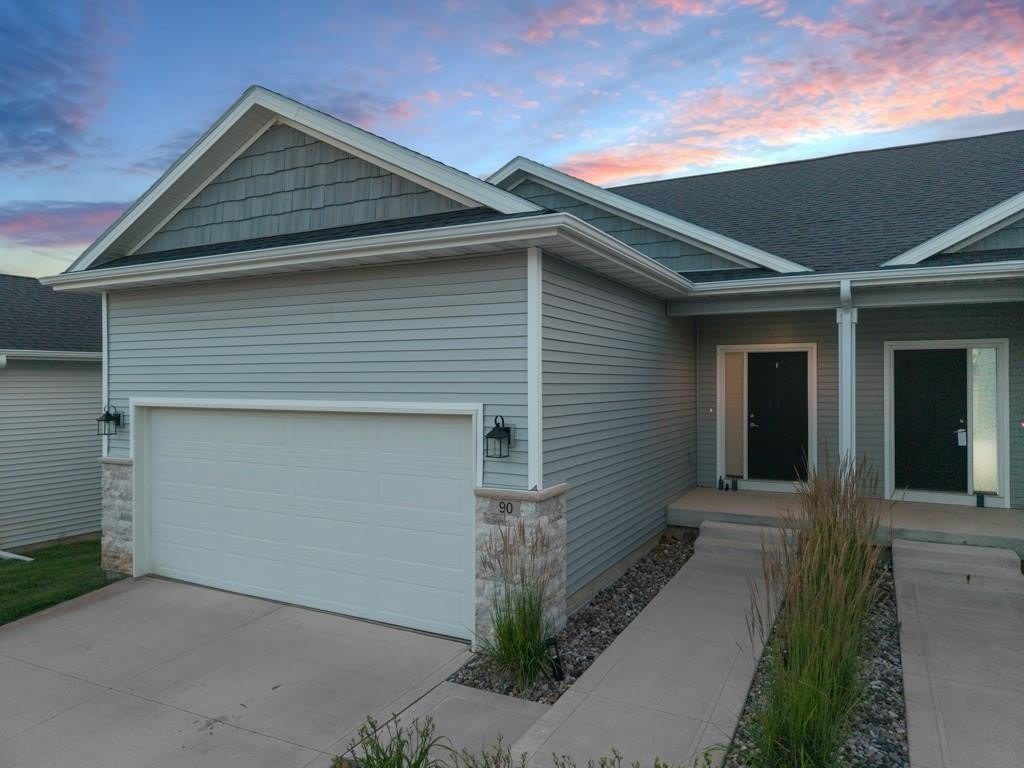 90 Keeneland Court – photo 1 of 77
