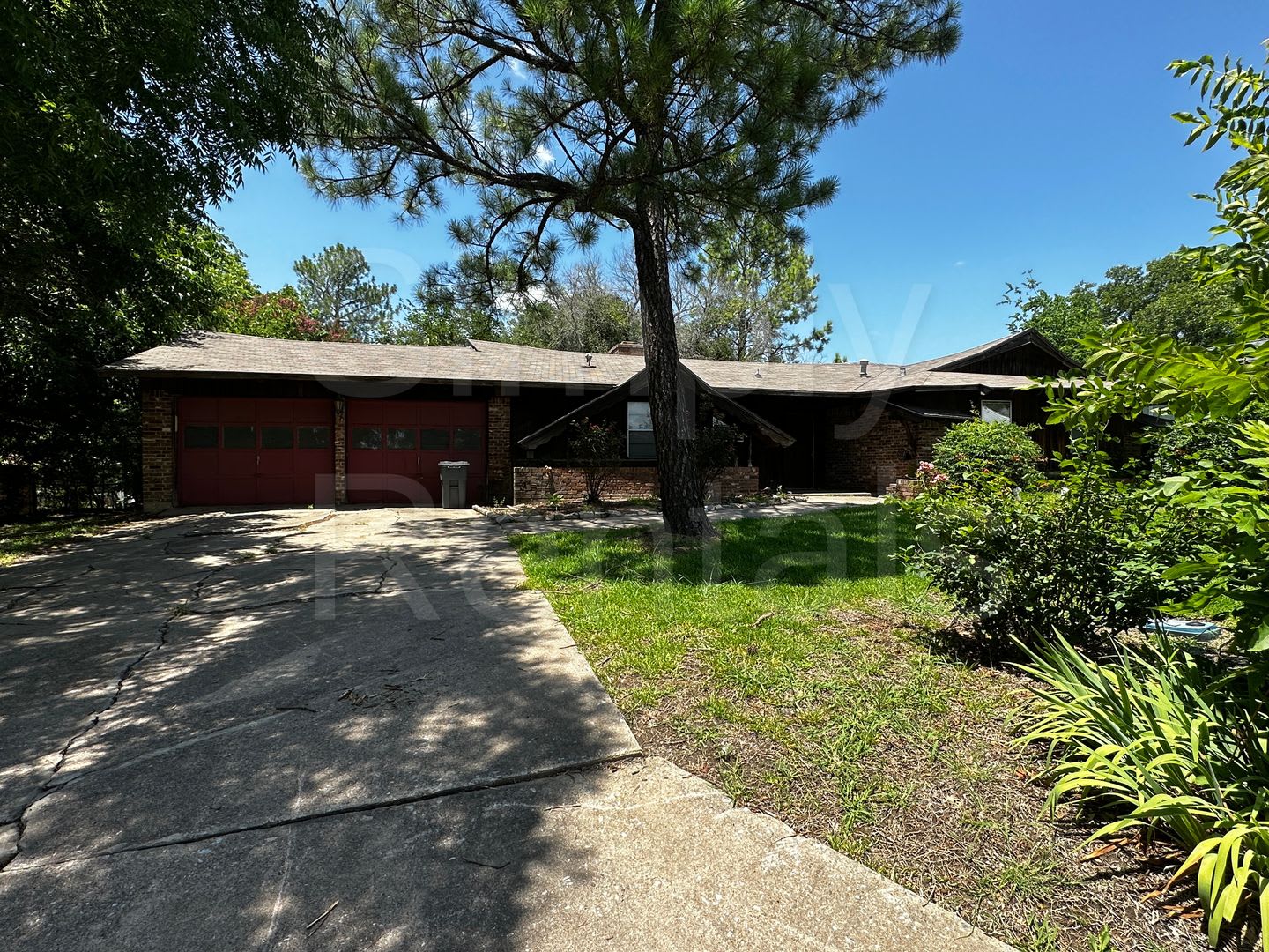 214 Brookhaven Commerce – photo 1