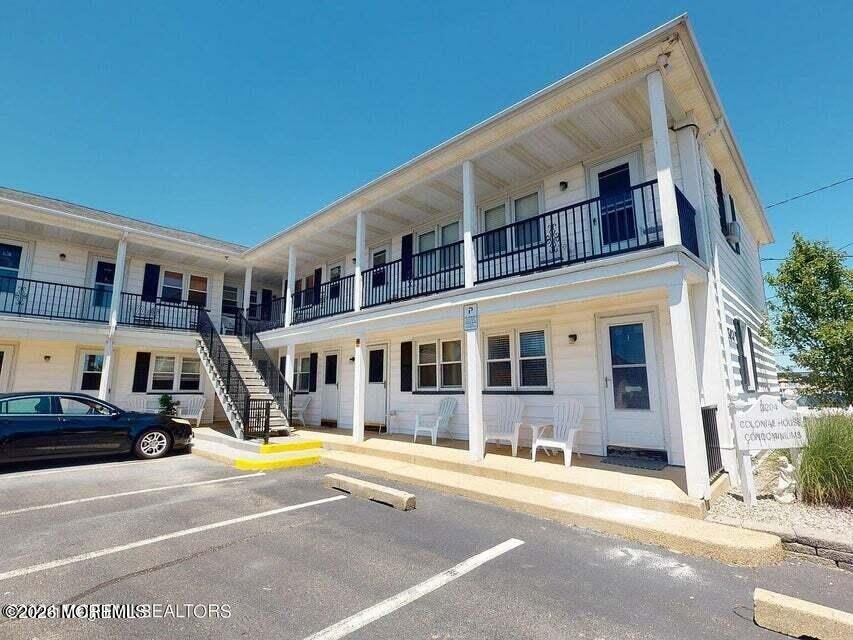 2204 Grand Central Avenue – photo 1 of 14