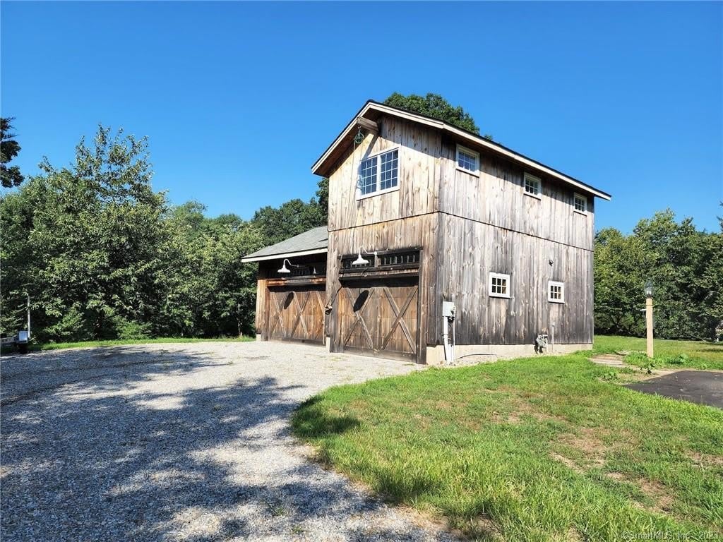 3509 Redding Road – photo 1 of 52