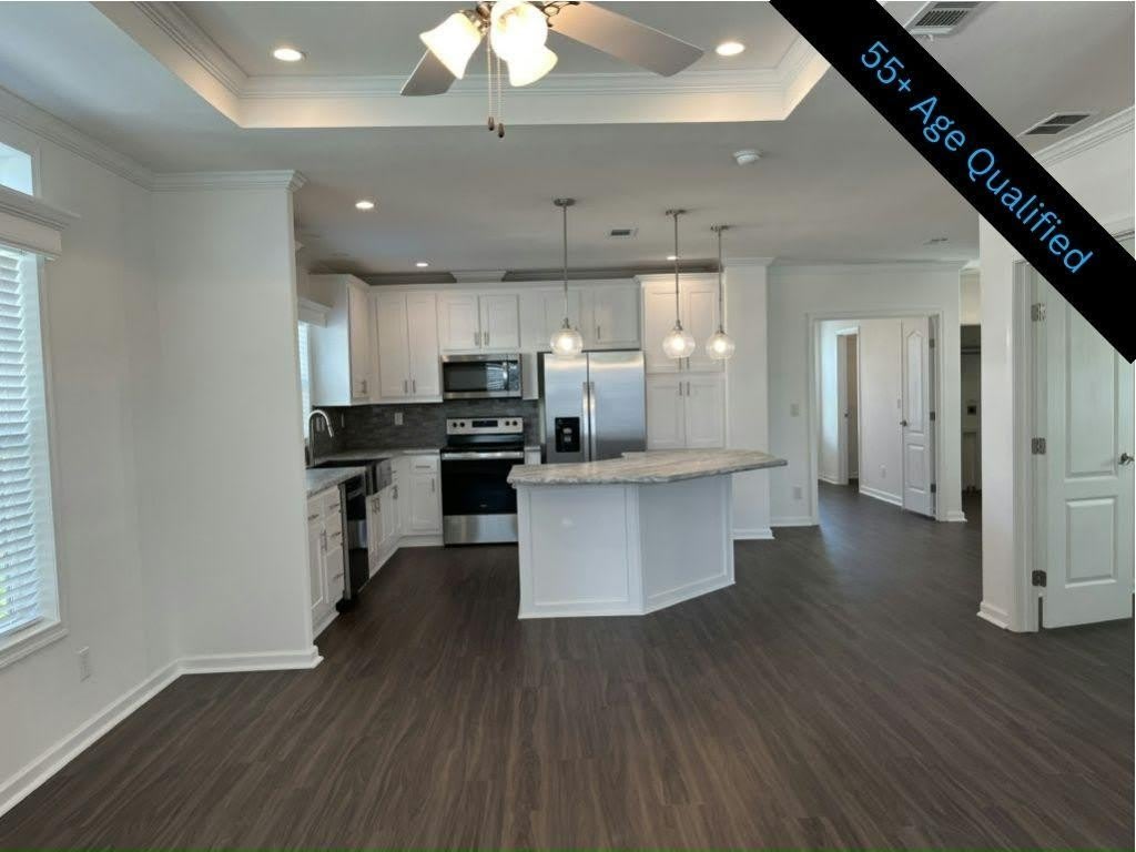 747 Pirates Rest Road – photo 1 of 21