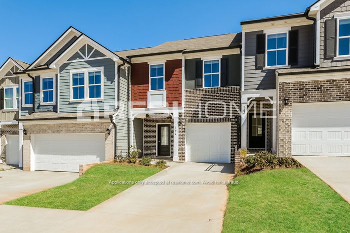 129 Aurora Lane – photo 1 of 19