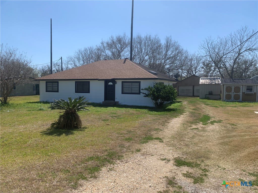 10704 State Highway 185 – photo 1 of 27