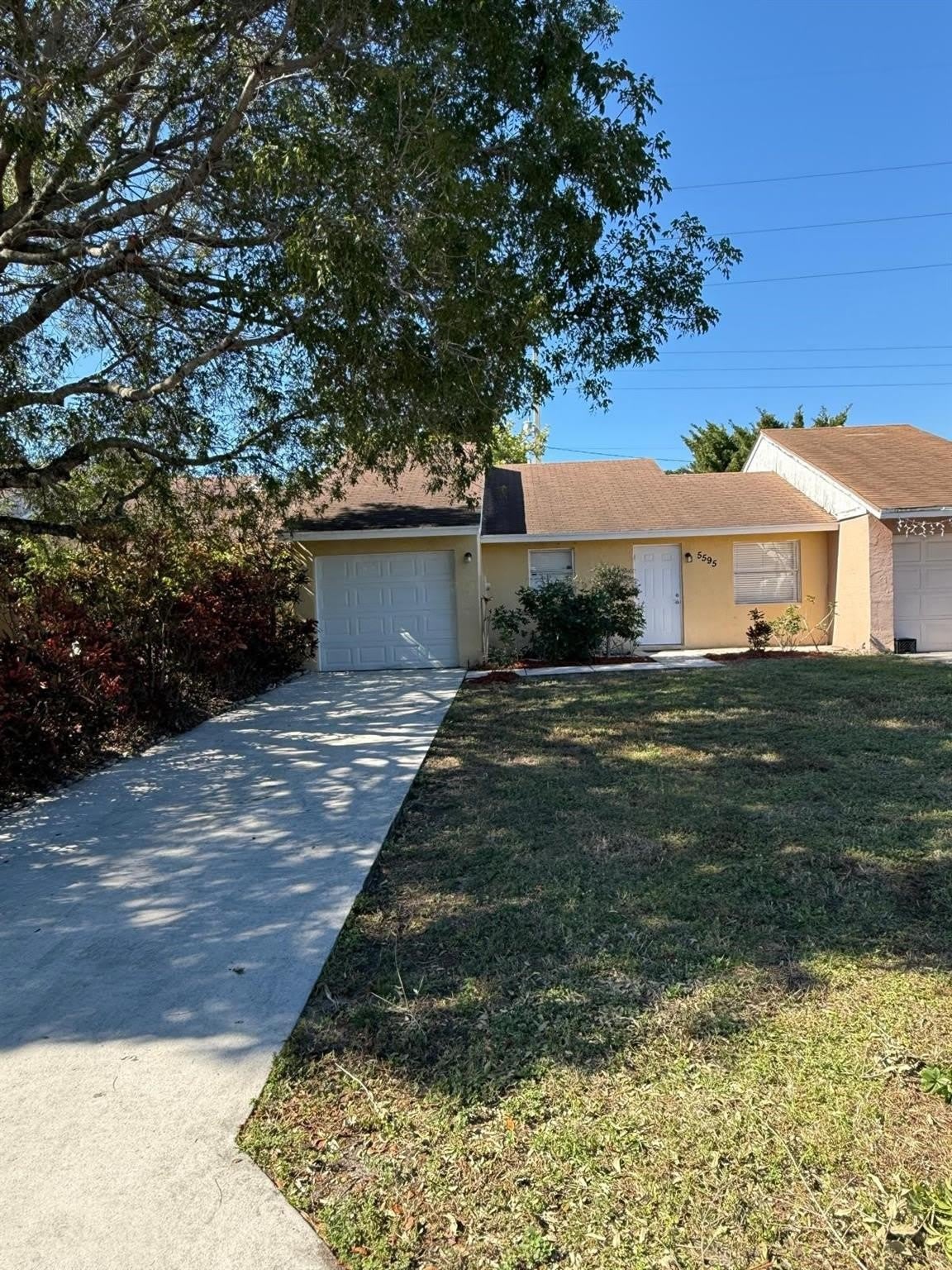 5595 Kimberton Way – photo 1
