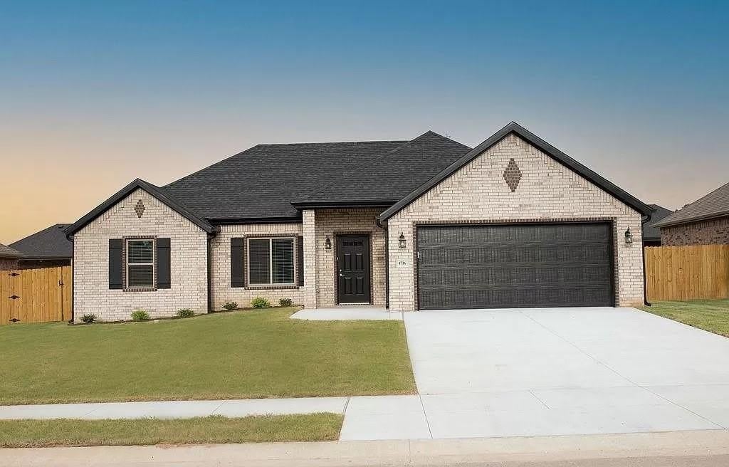 1716 Charismatic Drive – photo 1 of 6
