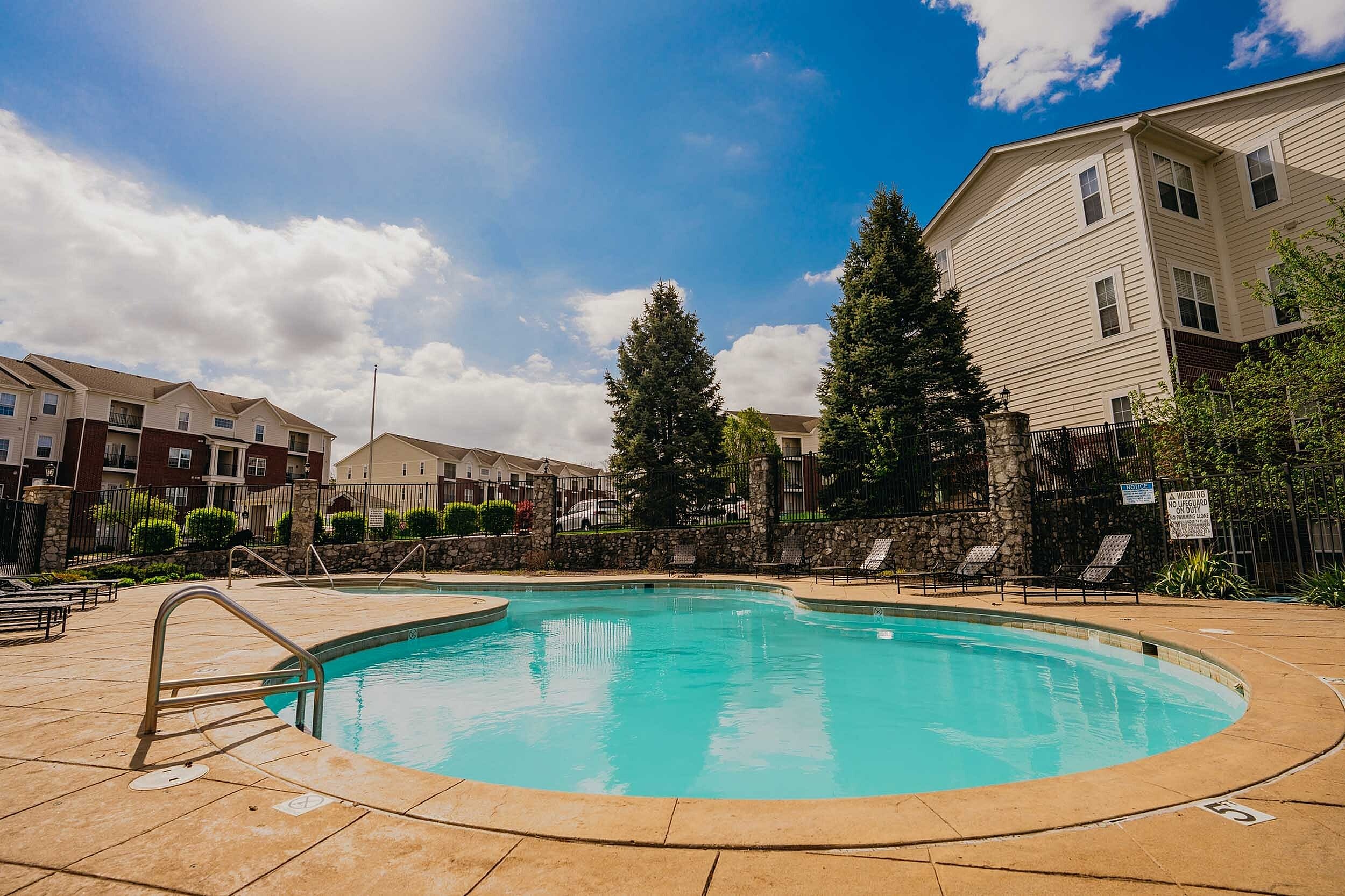 Devonshire Apartments – photo 1 of 257
