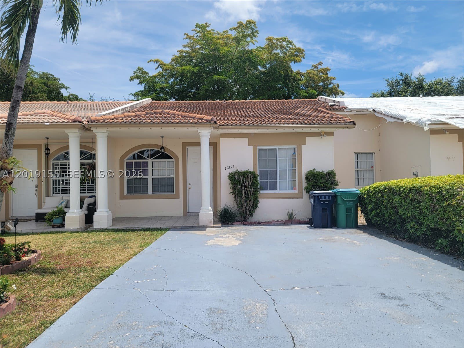 15257 SW 138th Ct – photo 1