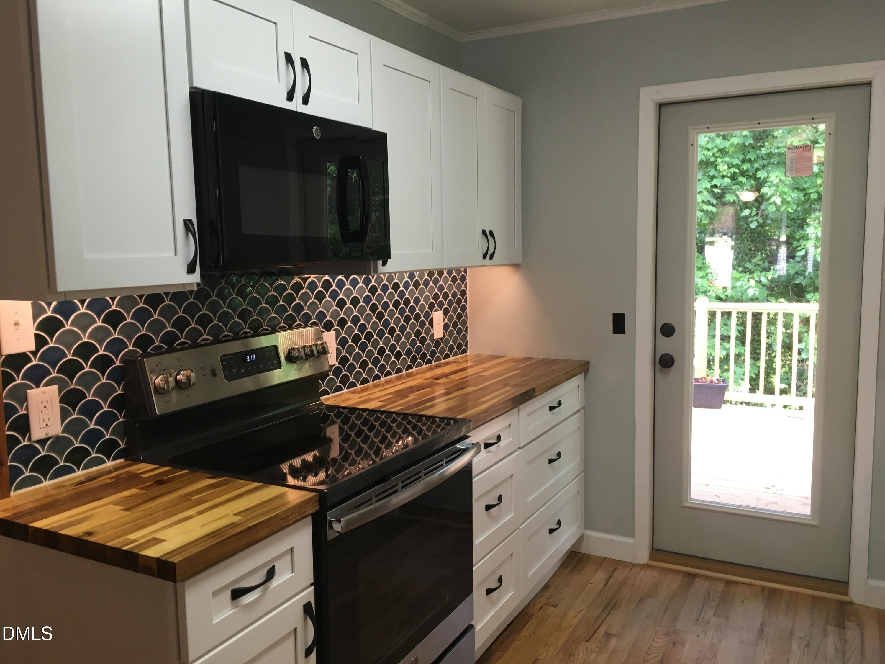 110 Bennett – photo 1