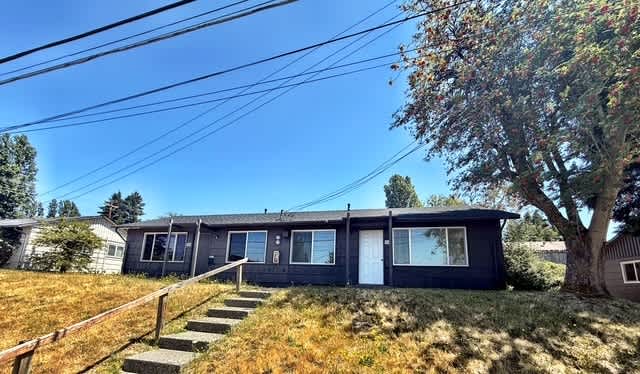 3326 Halverson Avenue – photo 1 of 16