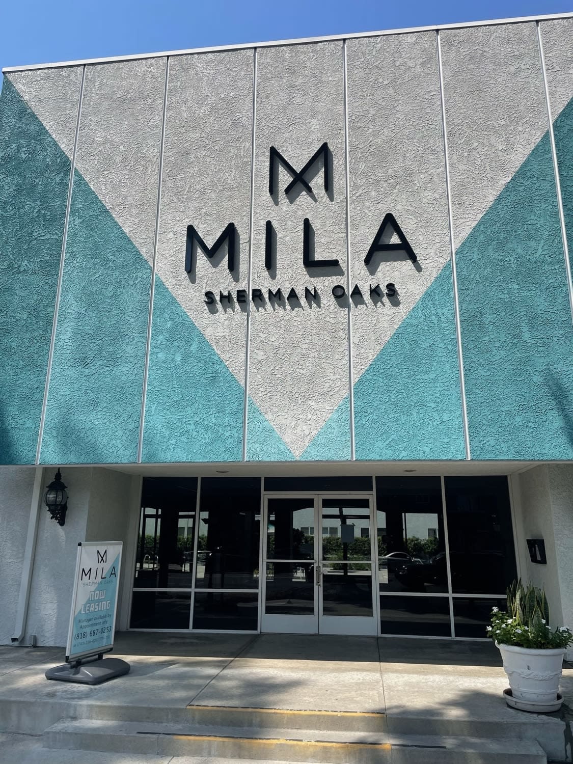 Mila Sherman Oaks – photo 1