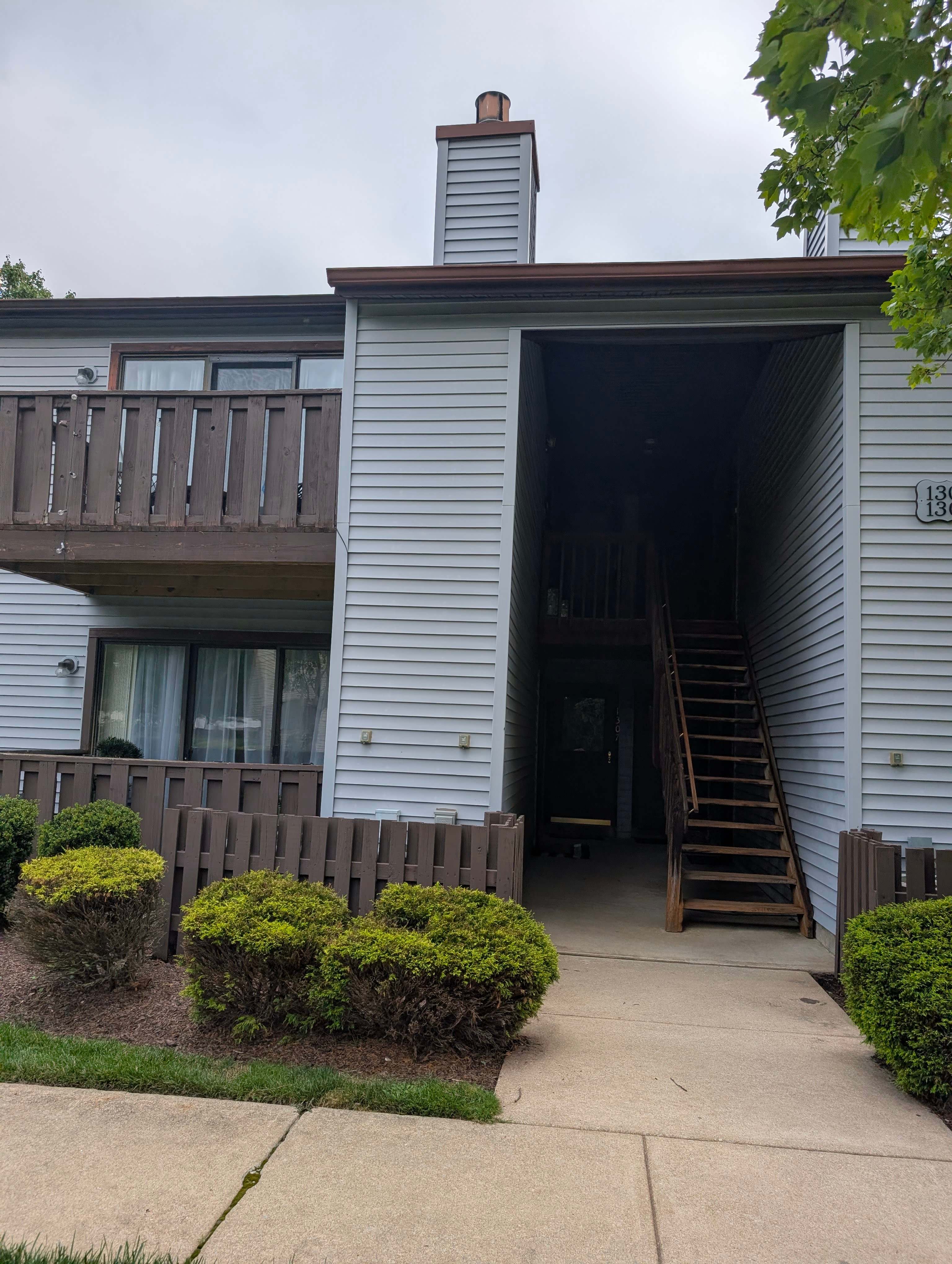 1307 Maresfield – photo 1
