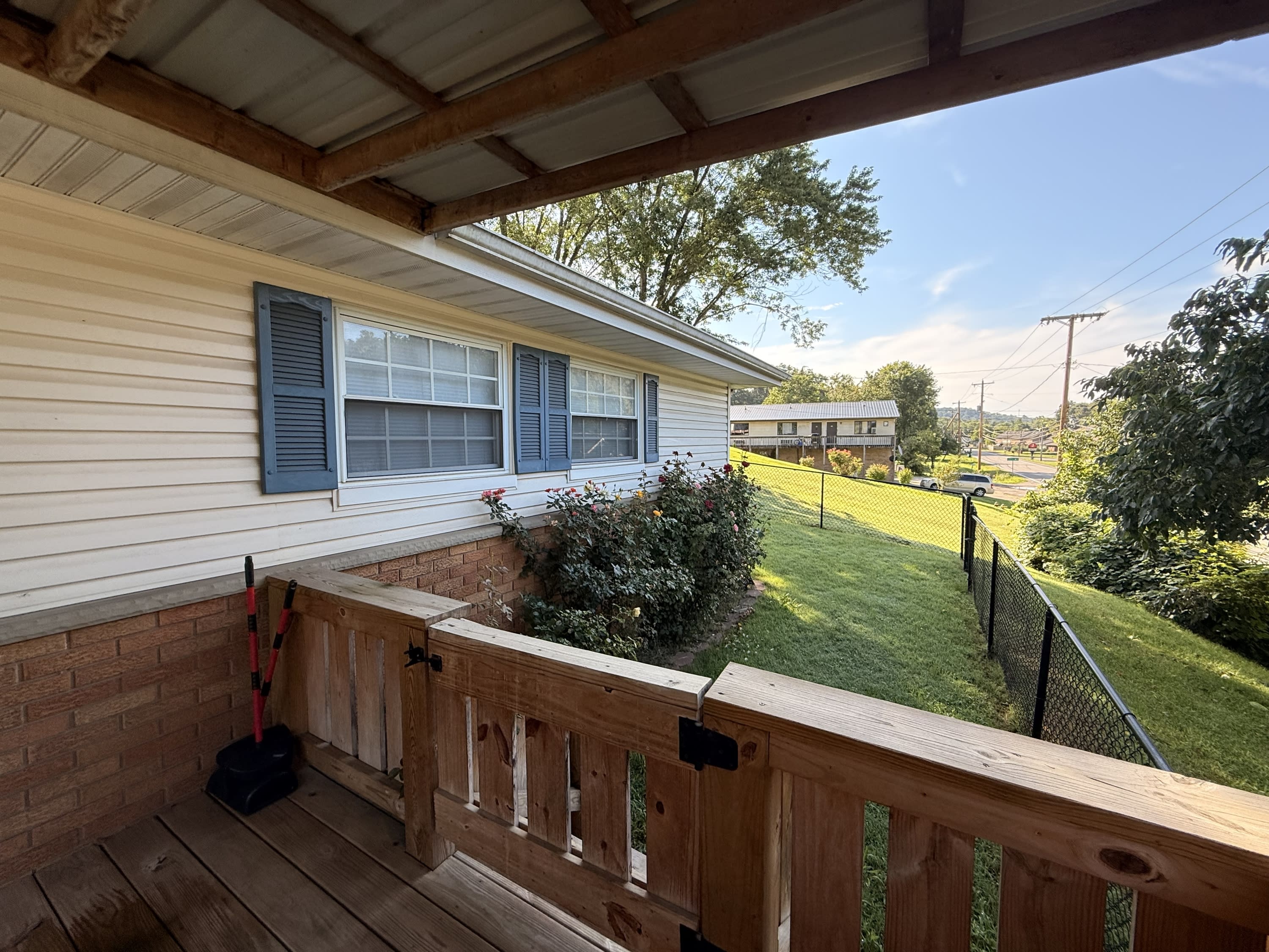 628 Cross Lanes Drive – photo 1 of 7