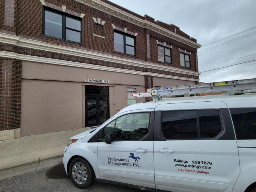 6 Montana Ave – photo 1 of 5