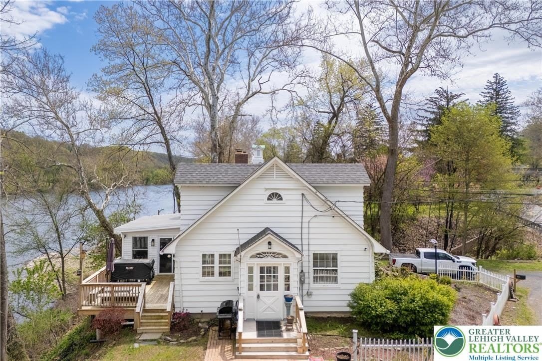 3325 River Road – photo 1 of 285