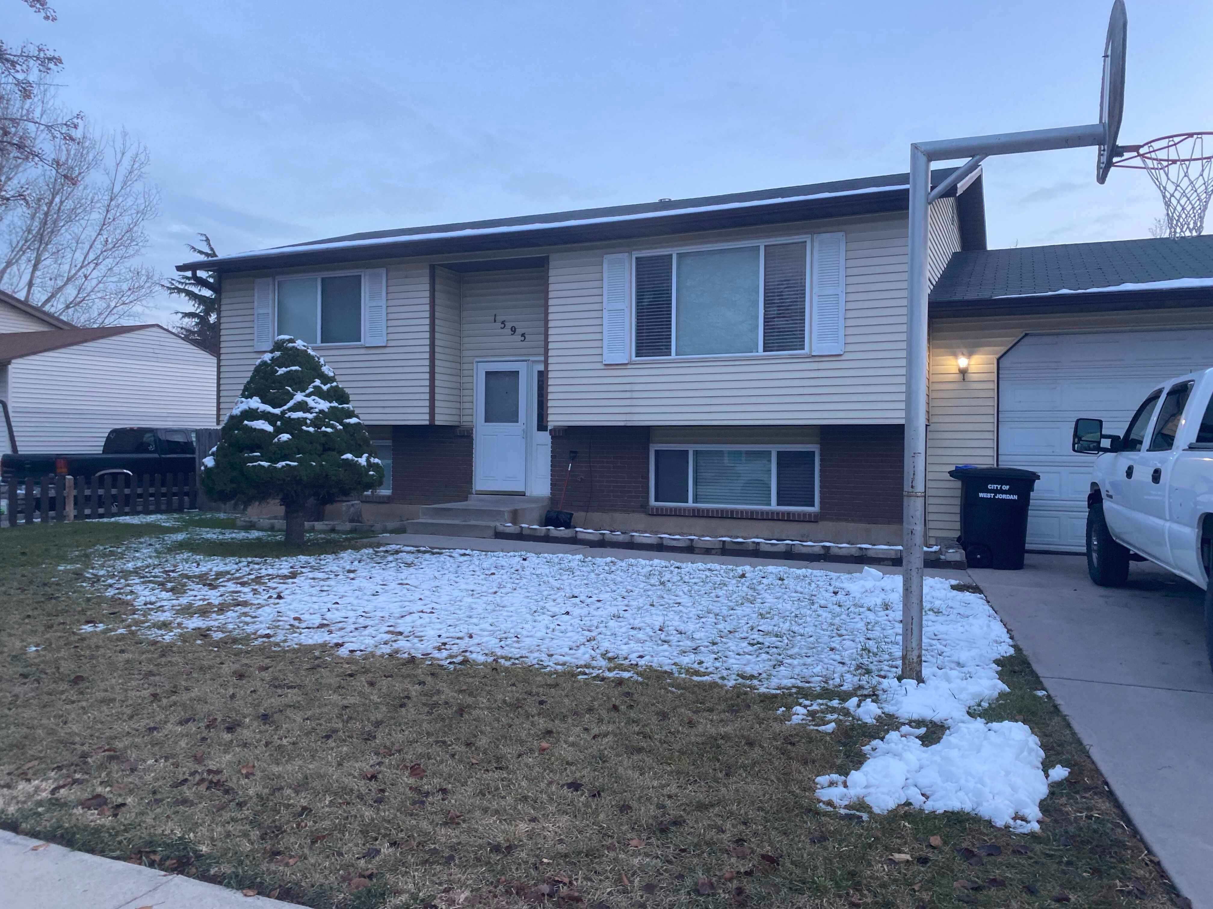 1595 West 8295 South – photo 1