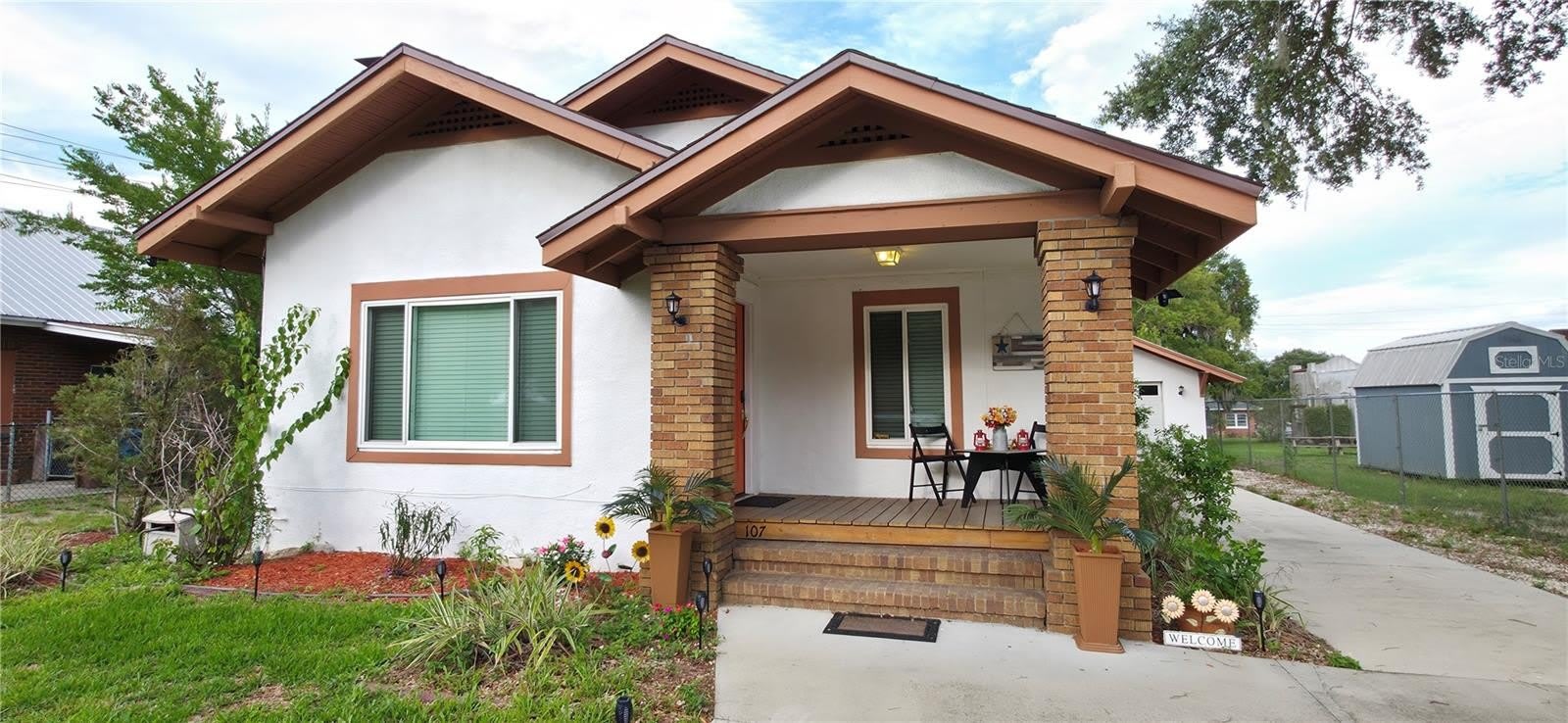 107 S 1ST Street – photo 1 of 19