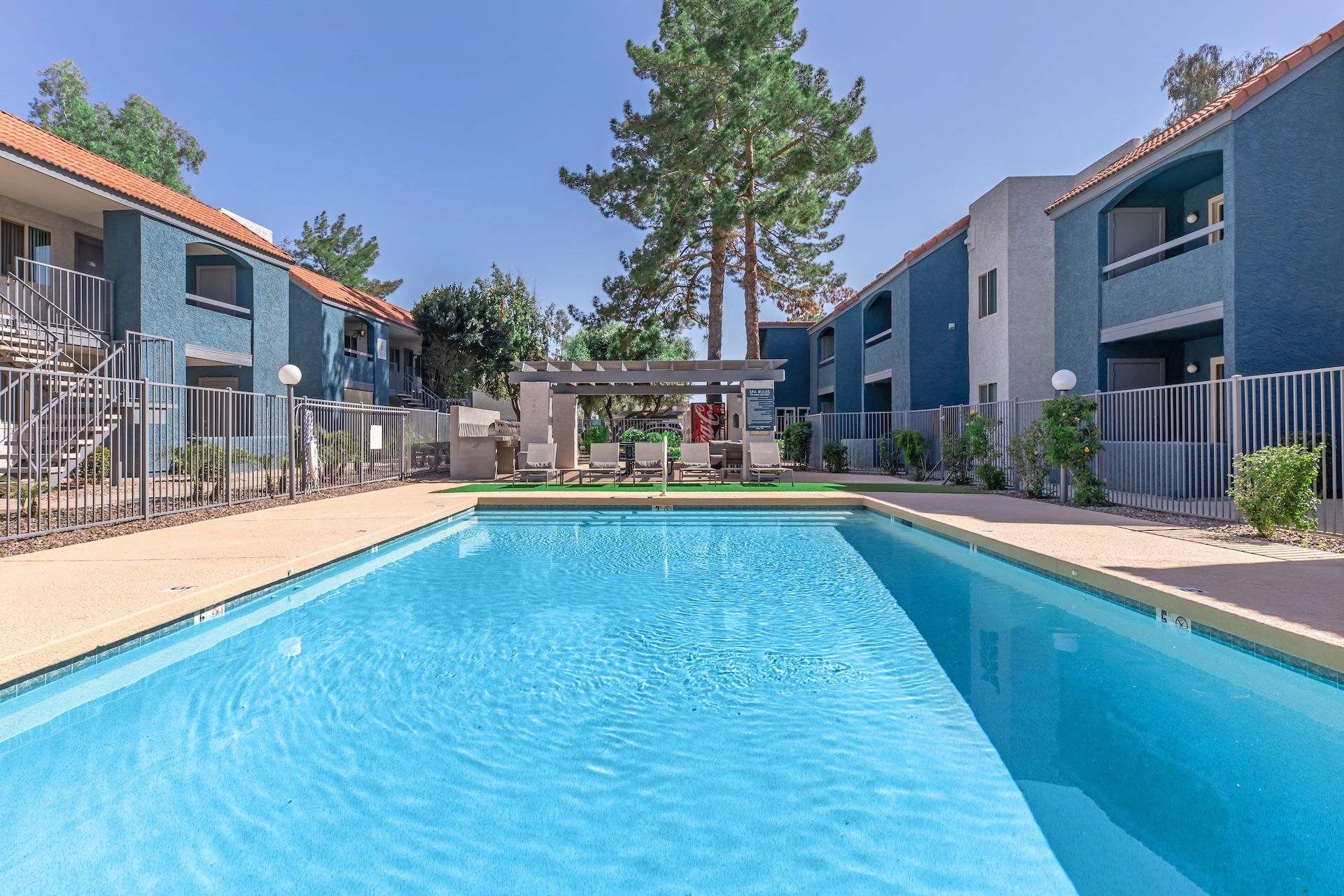 Gilbert Greens – photo 1