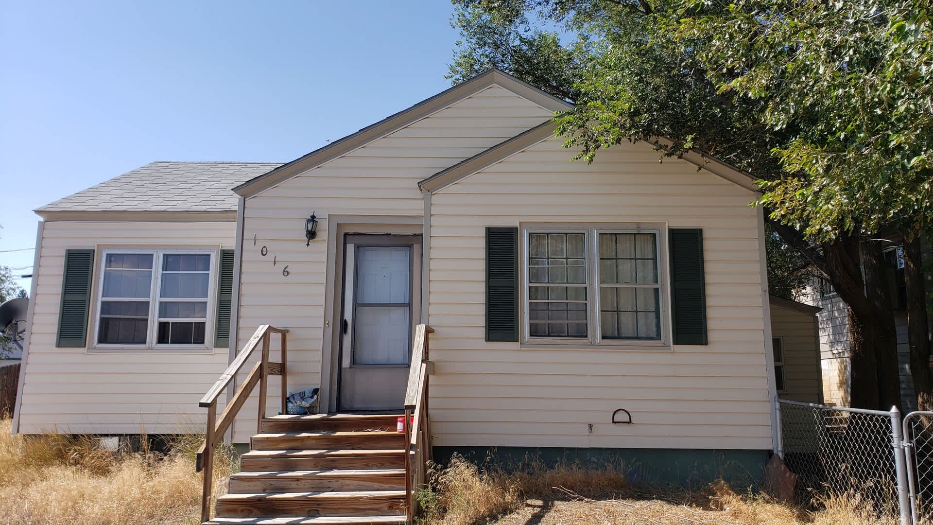 1016 12th Street – photo 1 of 17
